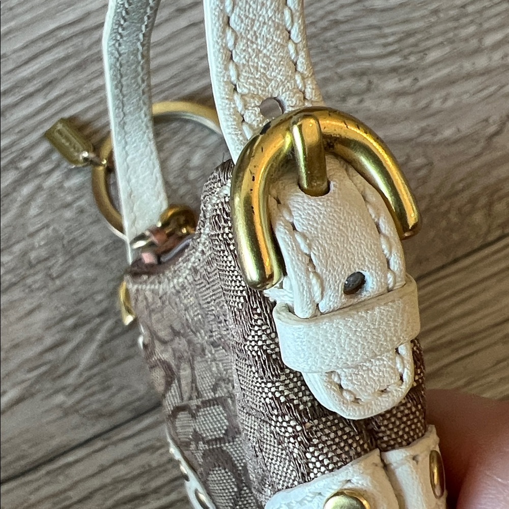 COACH SoHo keychain Mini bag charm coin purse Brown w/ White leather Gold studs - Picture 5 of 11